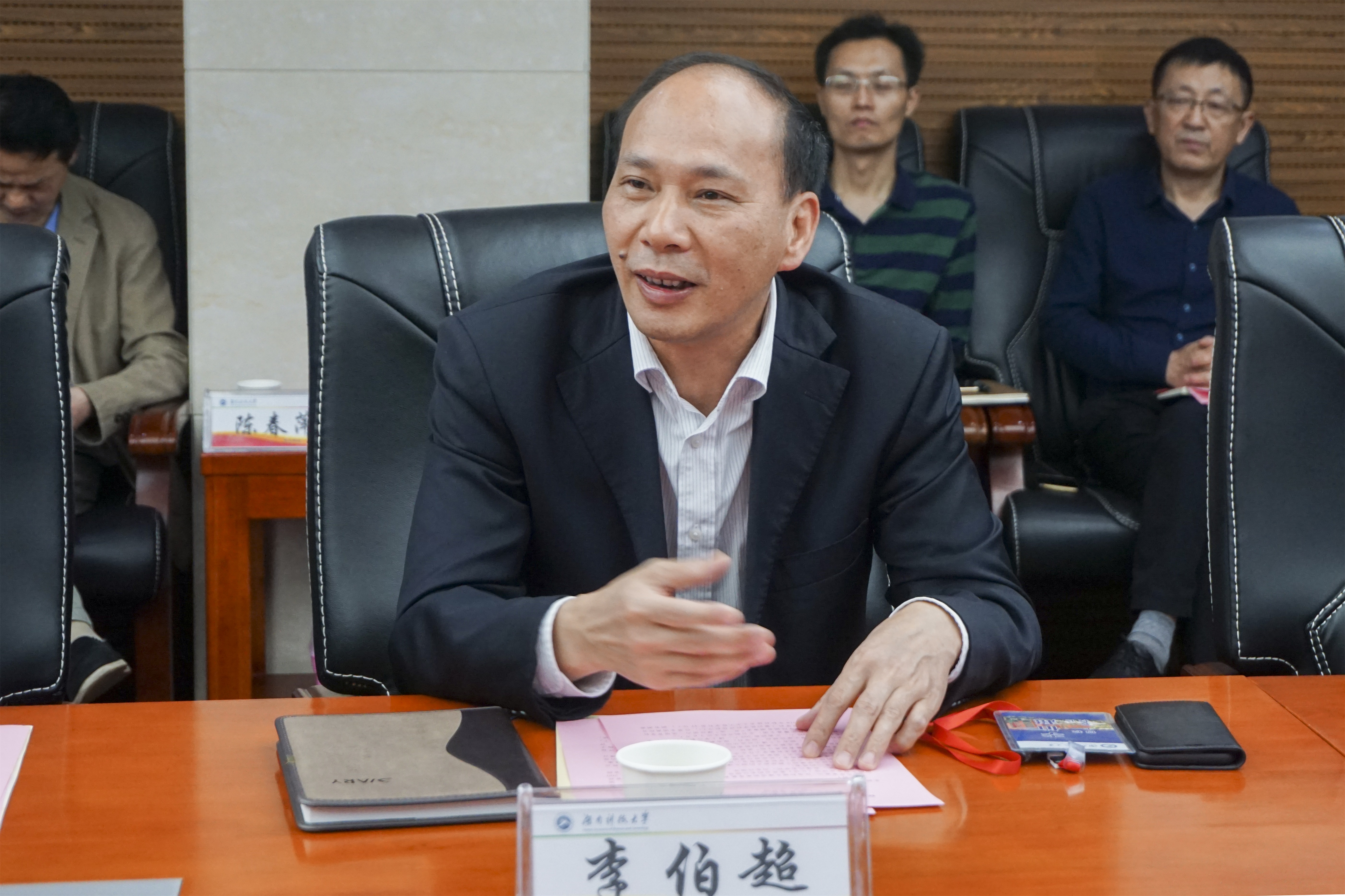 021bd18dee584cfcb7814e0f94dd4570.jpg 021bd18dee584cfcb7814e0f94dd4570.jpg